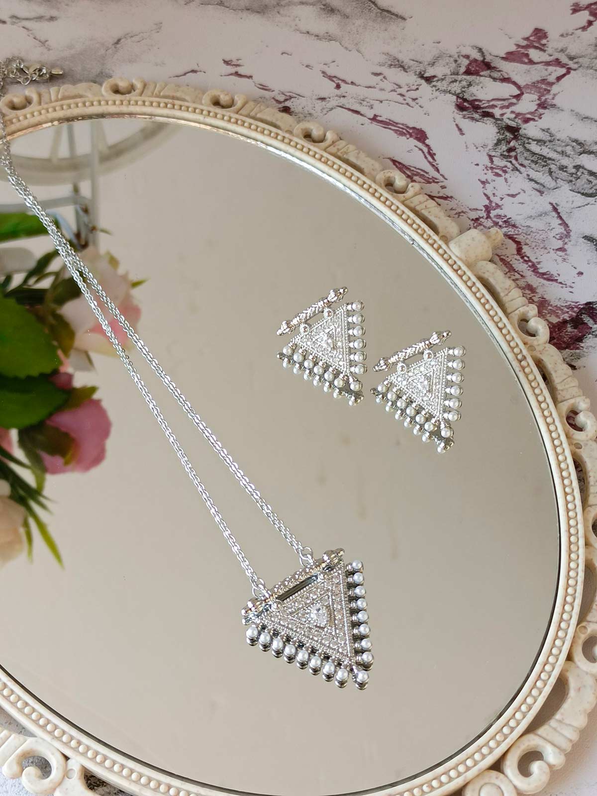 Pearl Necklace Set UAE