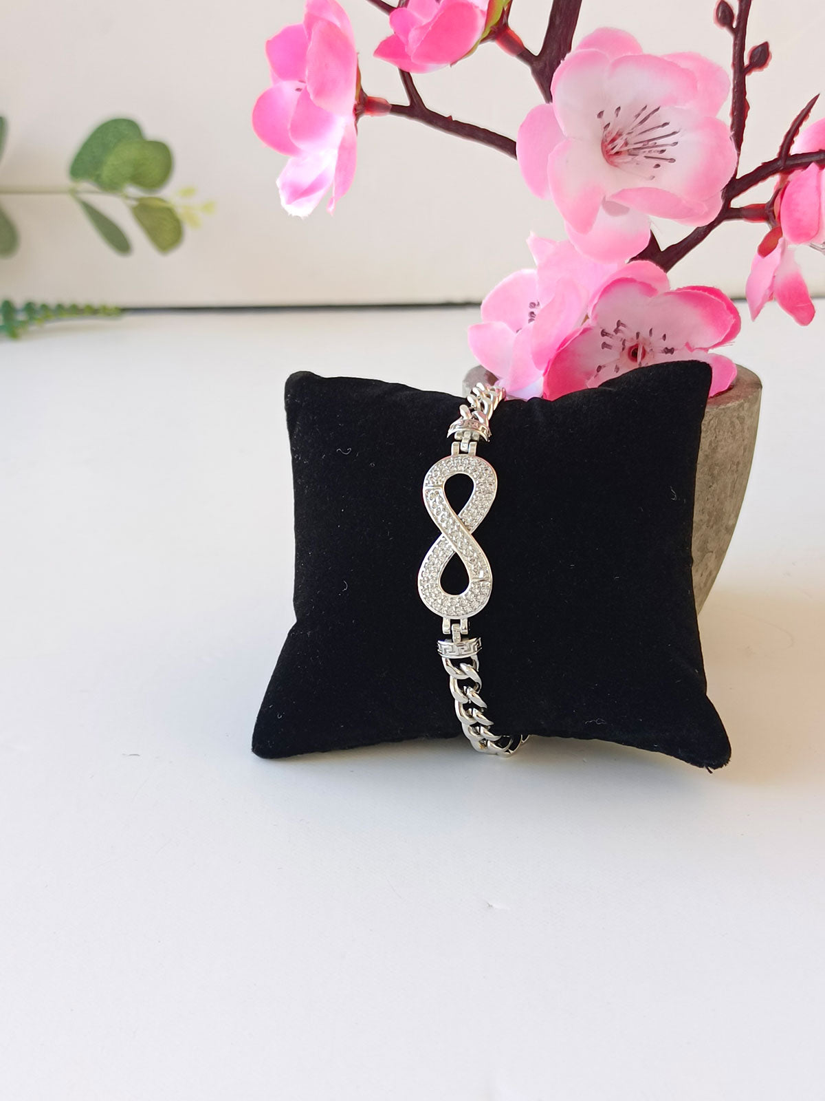 Infinity Zircon Bracelet