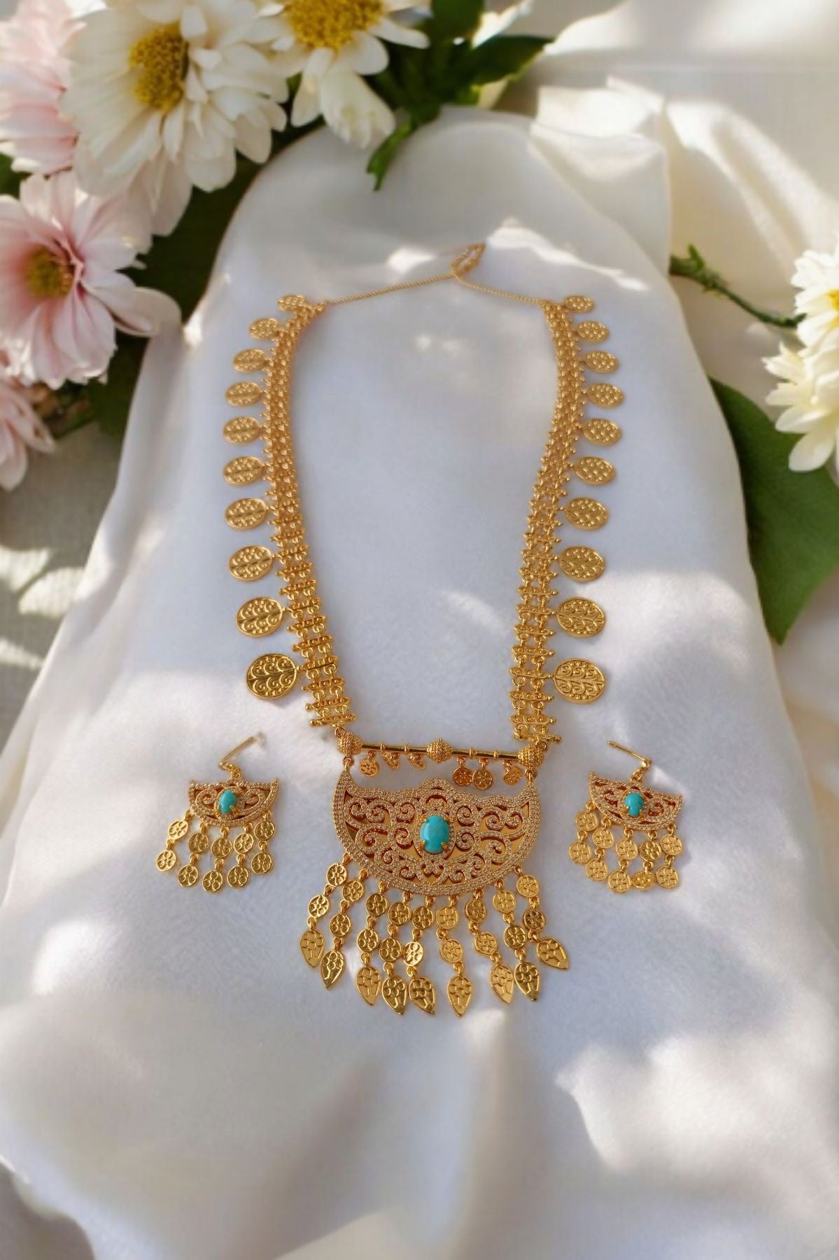 Basima long Necklace set