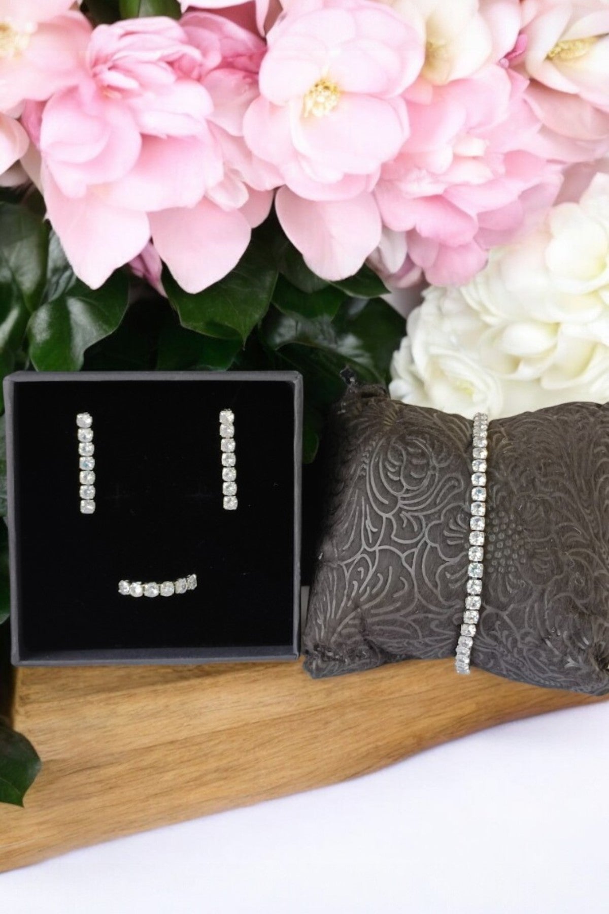 Aleyna Silver Zirconia Necklace Set