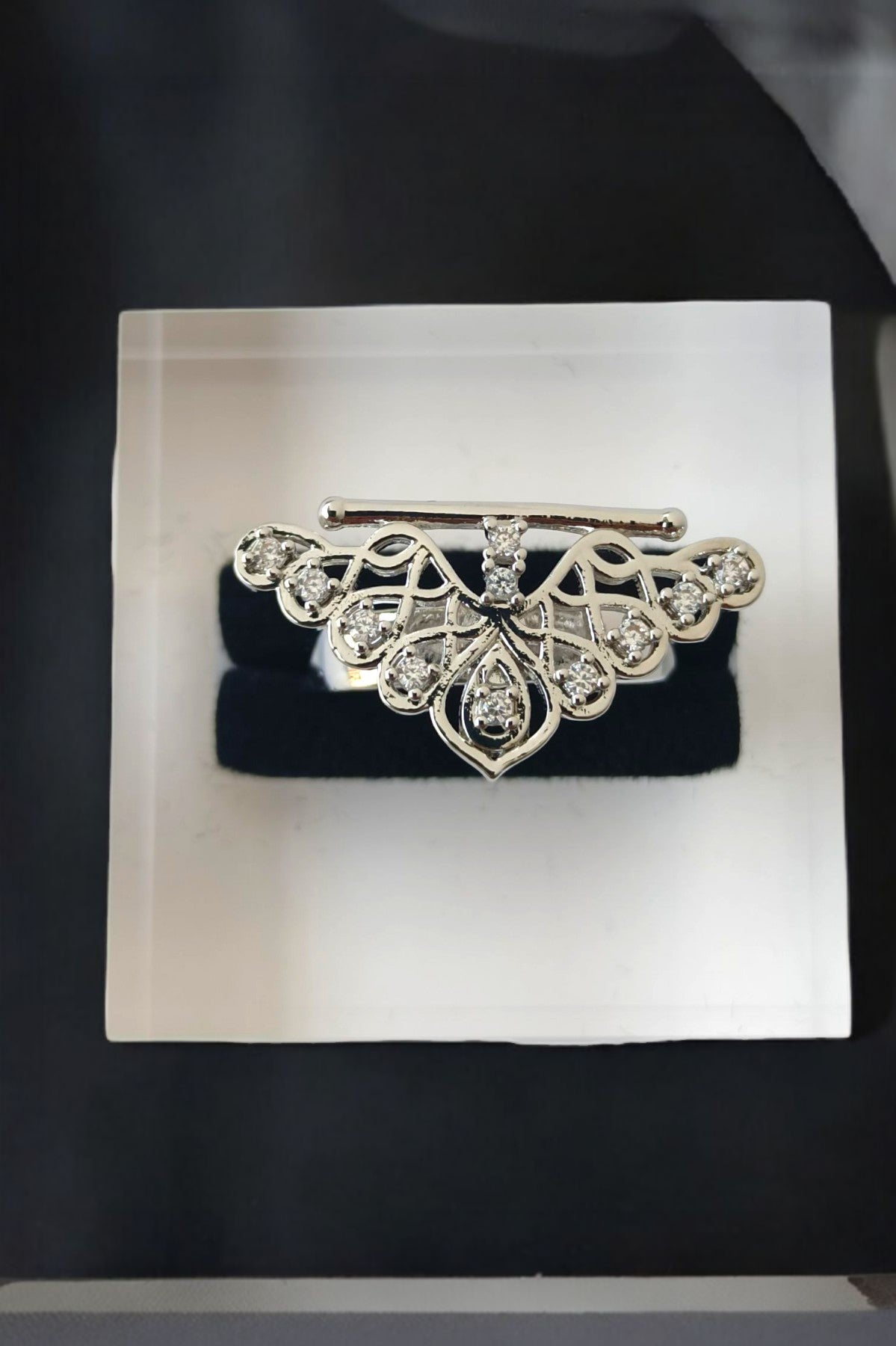 Silver Najla Hilal Necklace Set