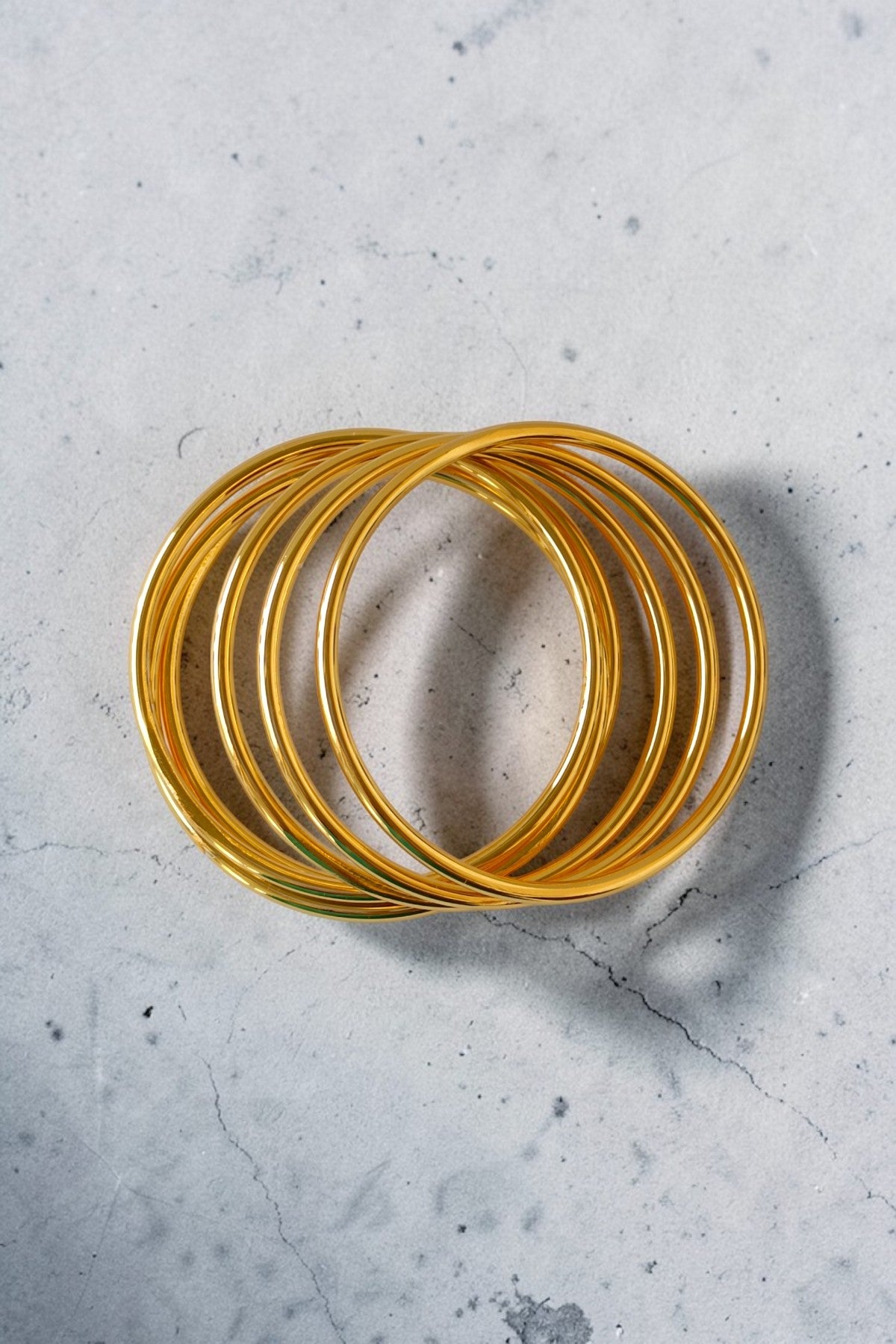 Sada Golden 6 Bangles Set