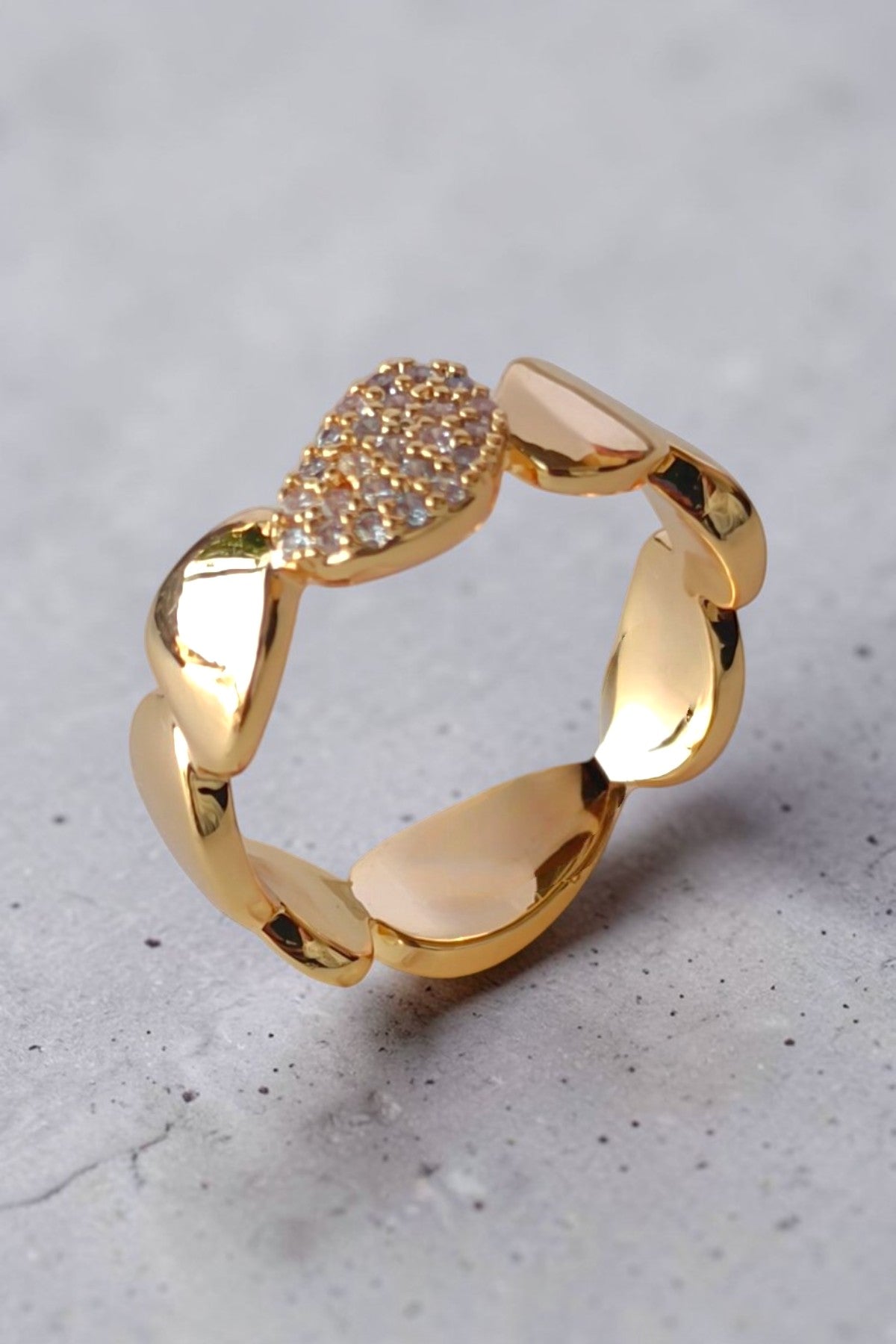 Fajr adjustable ring in golden