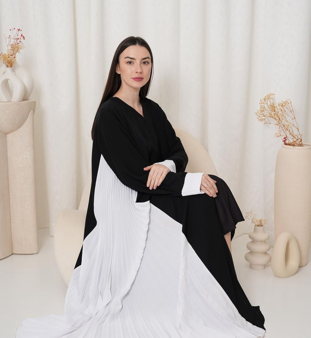 Charming Dual Color Pleated Modest Abaya Dress