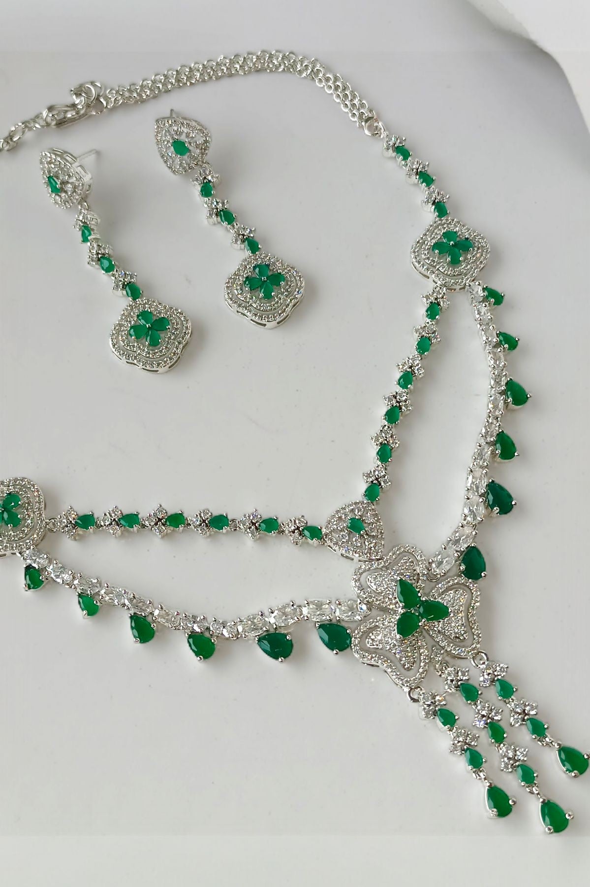 Olivia Silver Victorian Jewelry Set