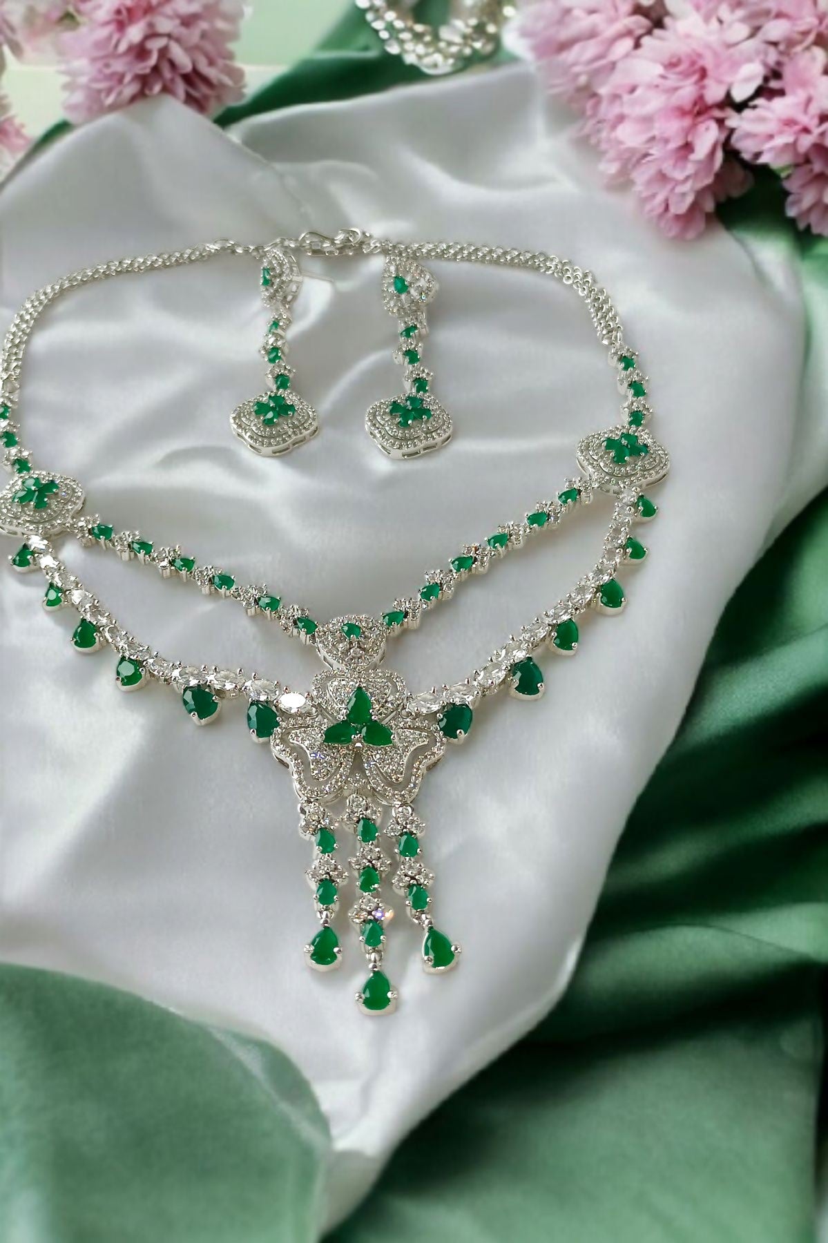 Olivia Silver Victorian Set