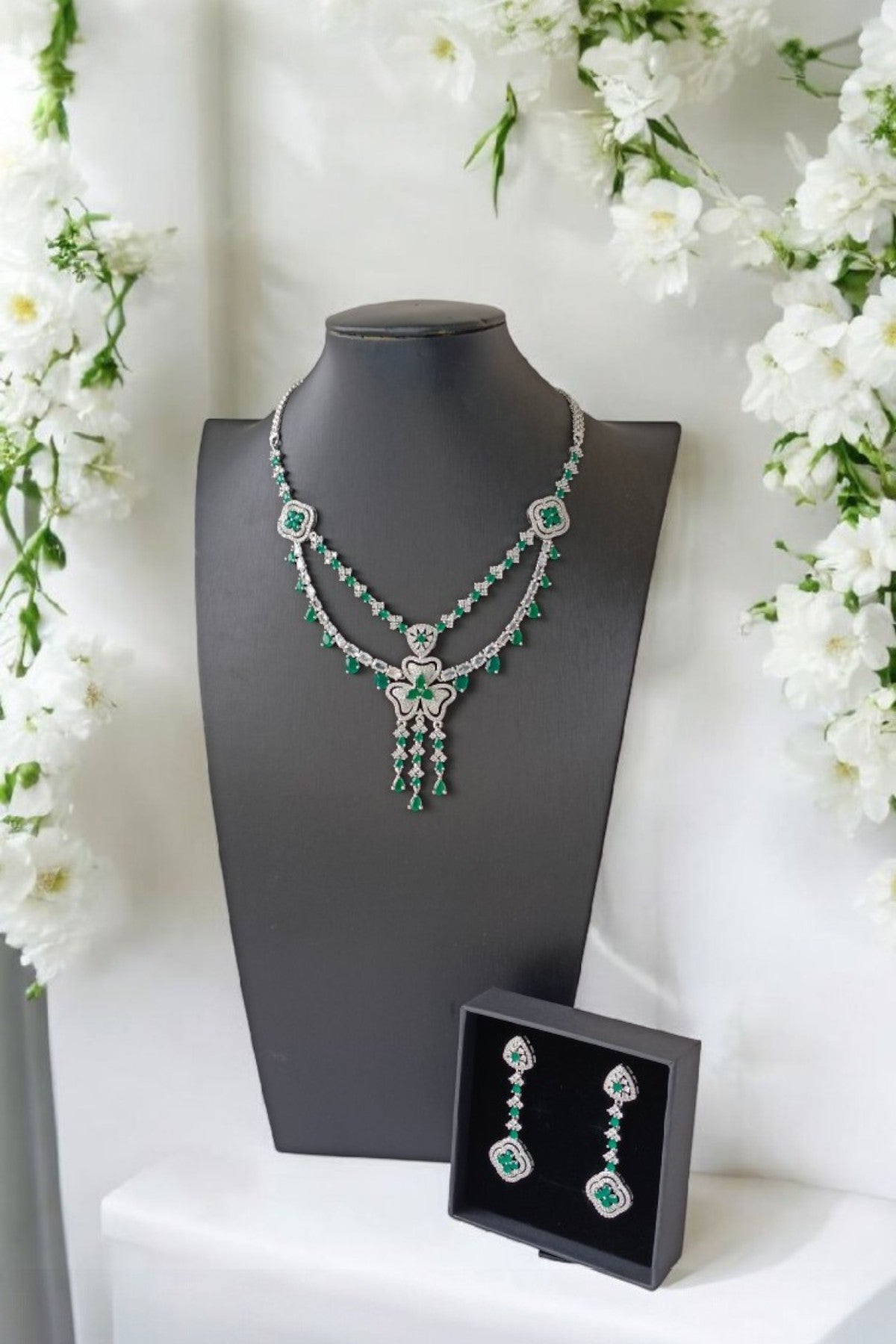 Olivia Silver Victorian jewelry set