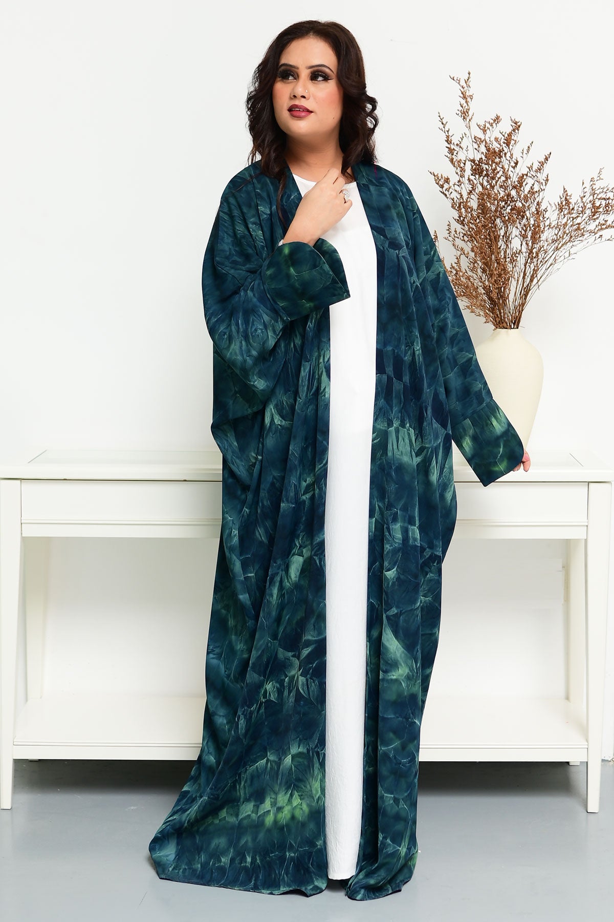women's Sea Green Tie-Dye Bahrini Bisht Abaya