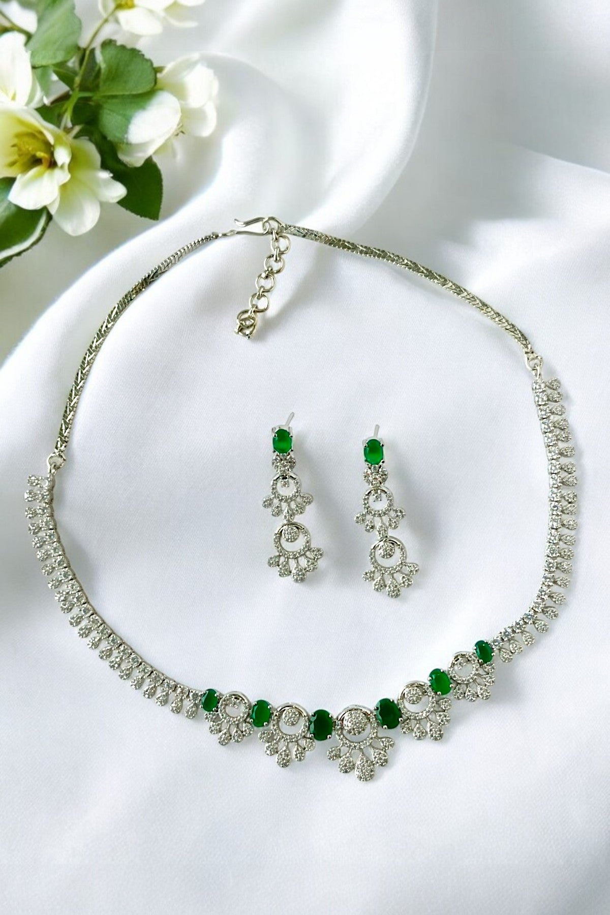 Silver Victorian Necklace set