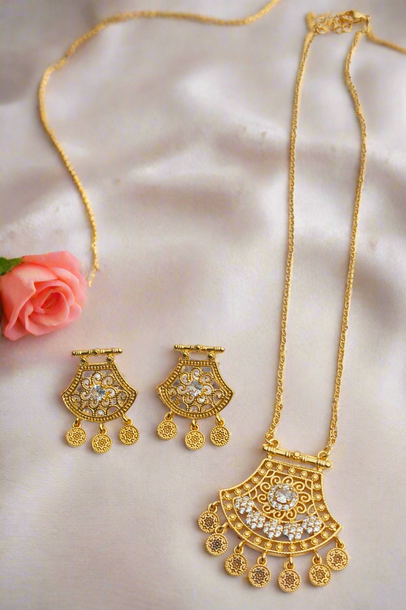 golden amulet set
