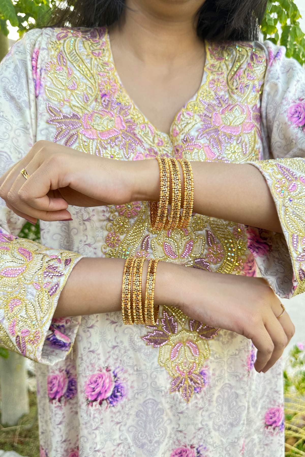 Dalia Golden Bangles Set