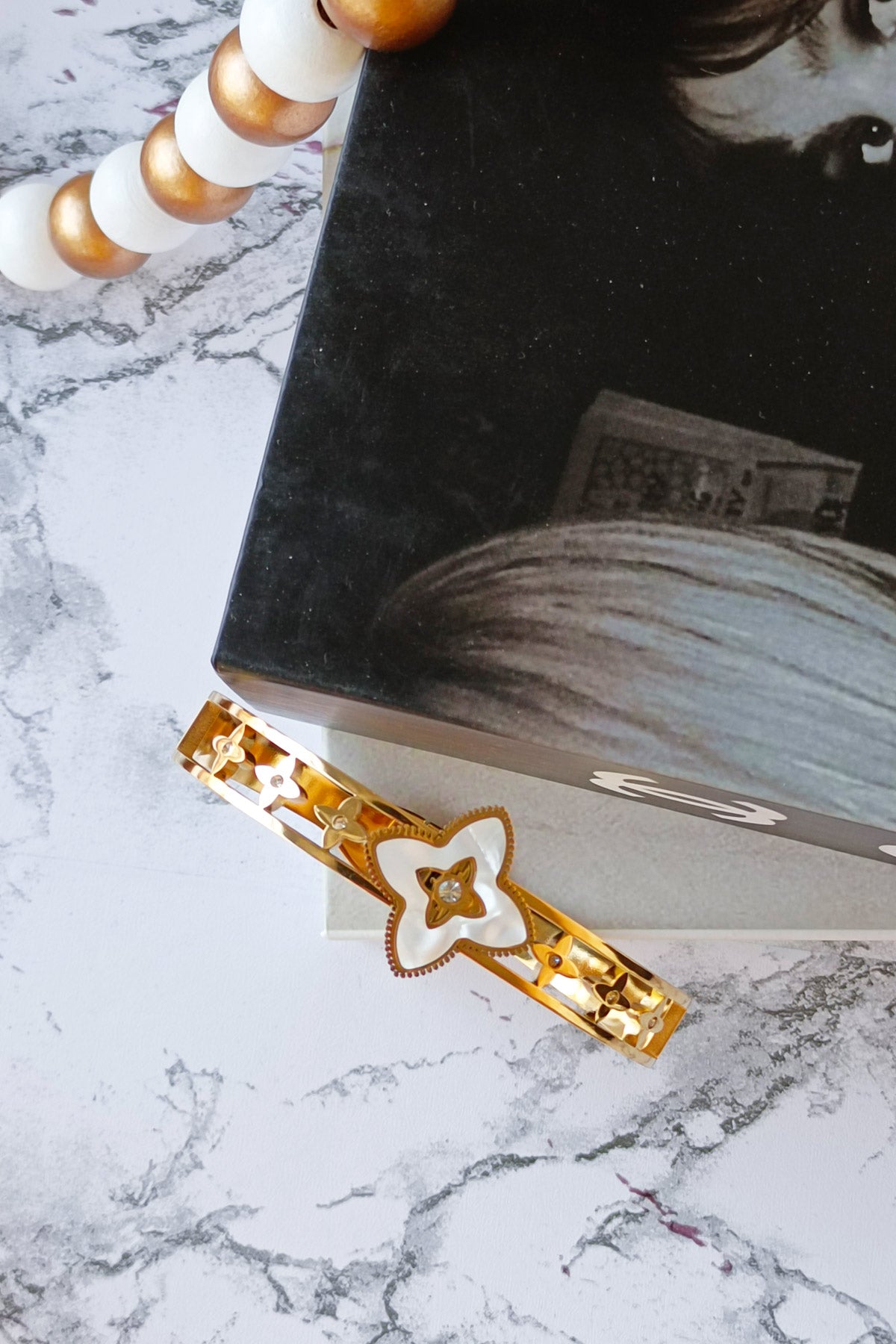 Charlotte star Bracelet in gold