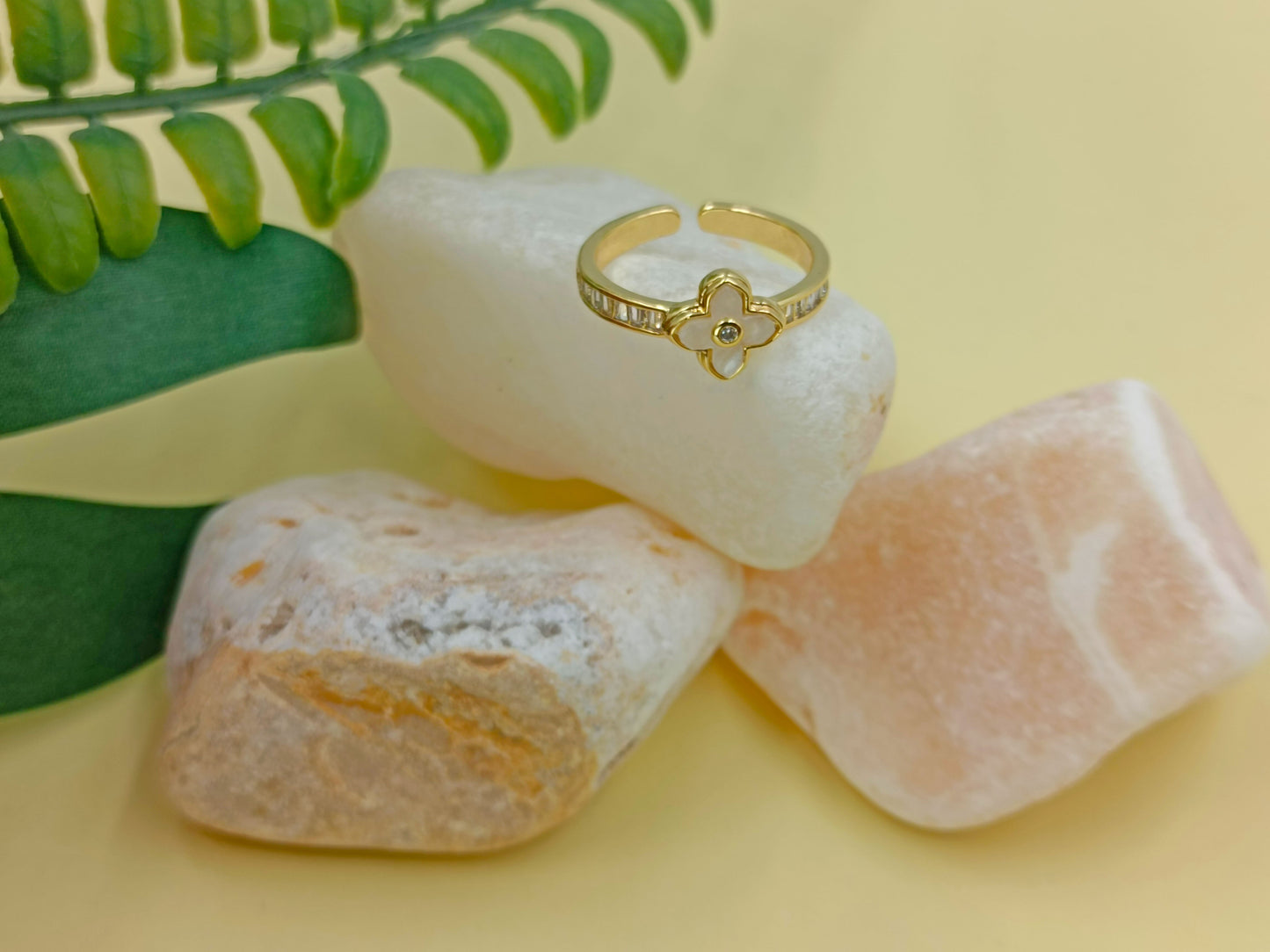 Golden Bloom Adjustable ring for women