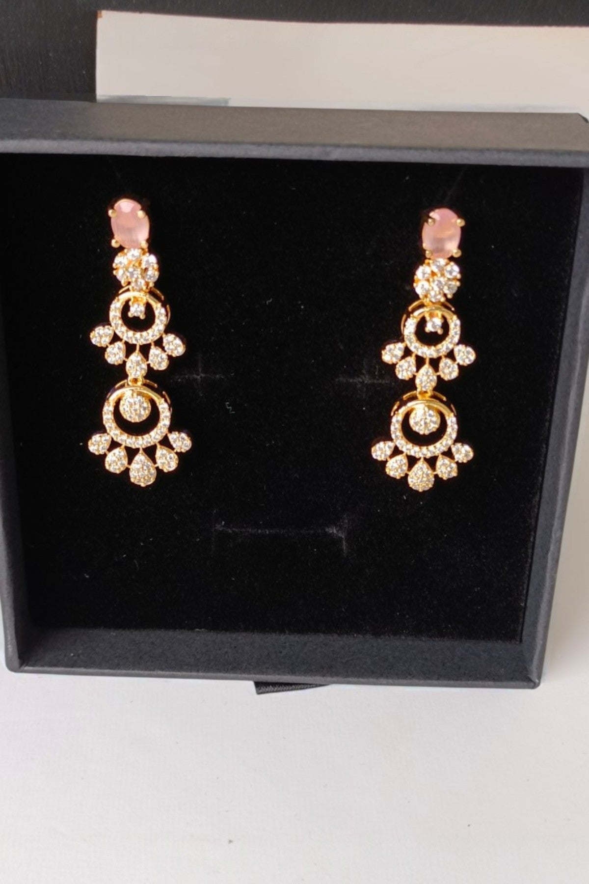 Felicia Golden Victorian Necklace Set