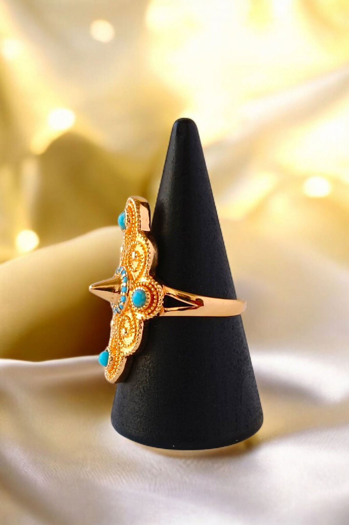 golden firoza ring