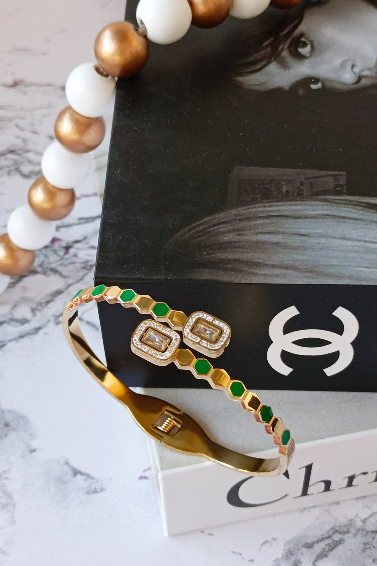 Eva Golden Modern bracelet