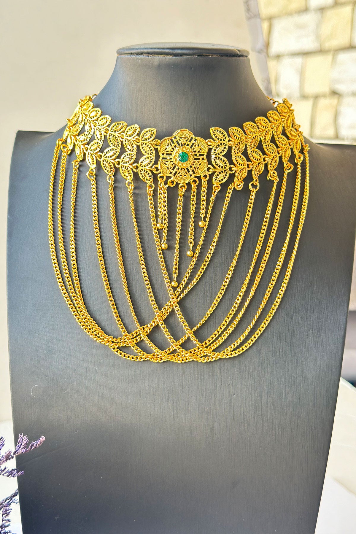Artificial ethnic choker set