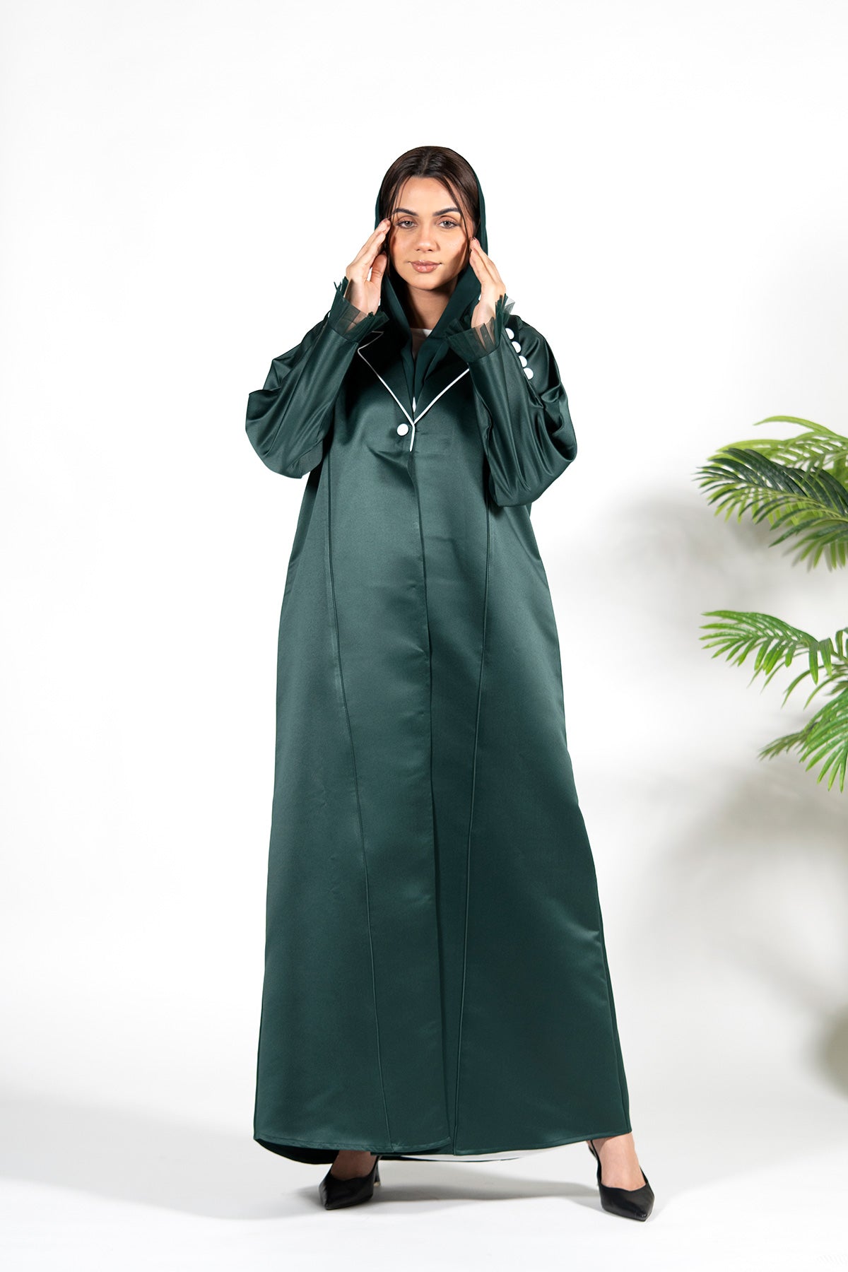 Arabic abaya Dubai