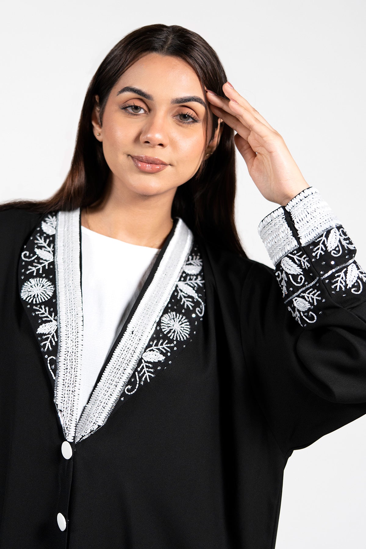 beaded abaya dubai