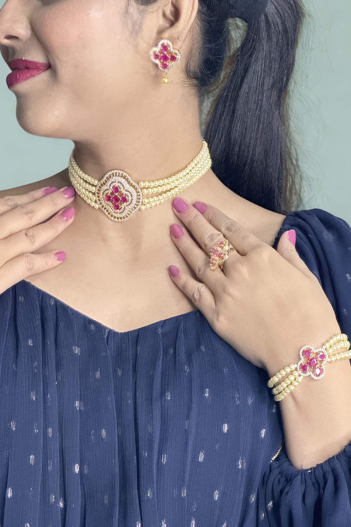Dalia Necklace Set