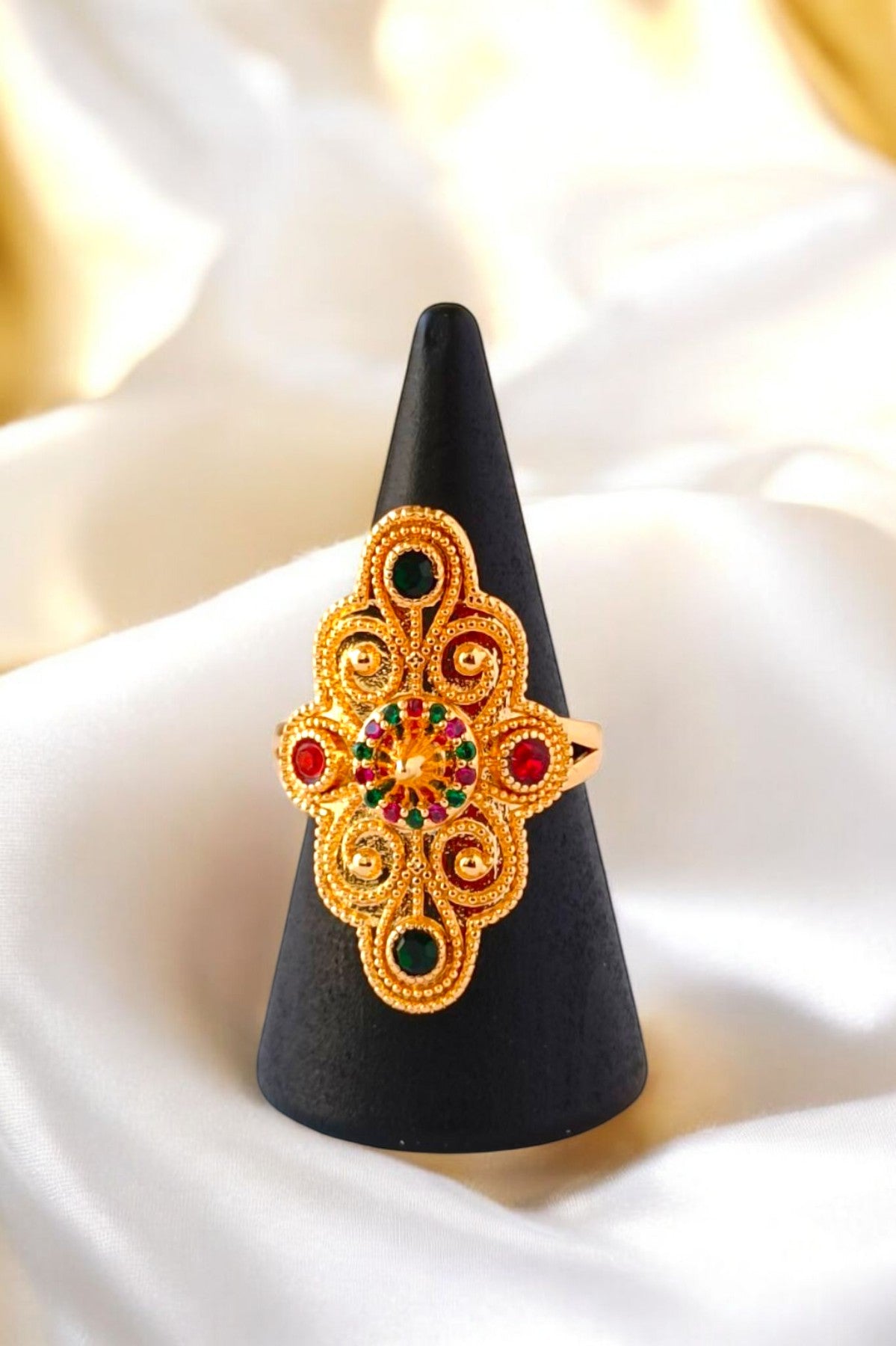 hania golden ring