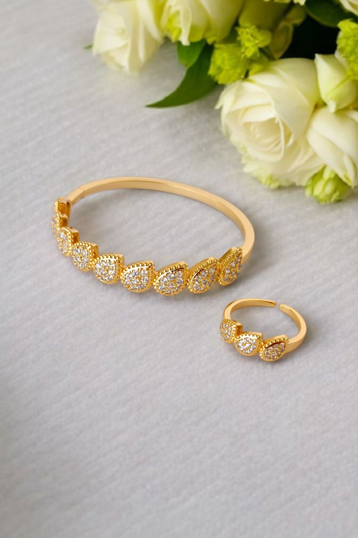 Rubina Golden Cuff and ring Set