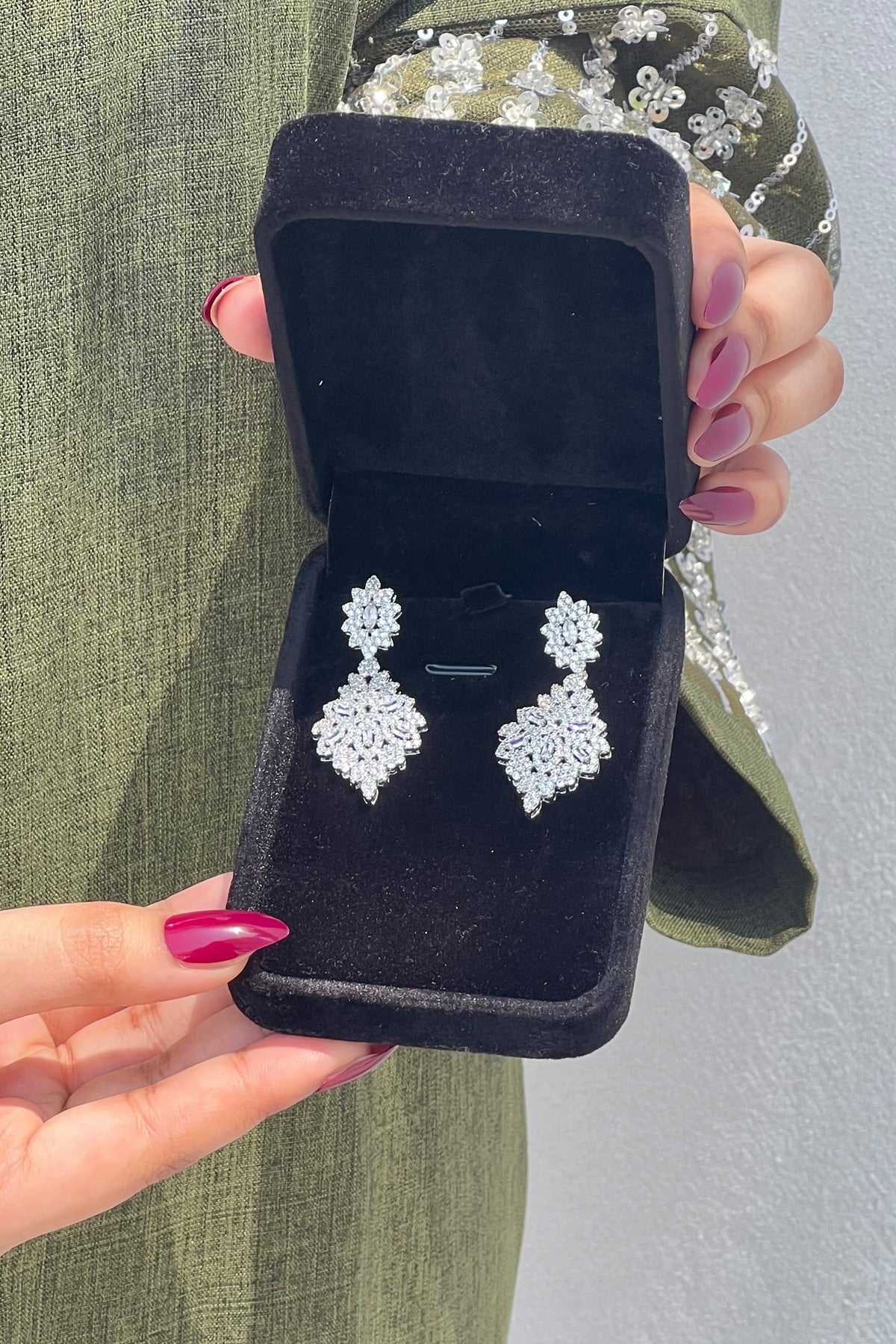 Nora Silver Zircon Earrings – Timeless Sparkle for Every Occasion