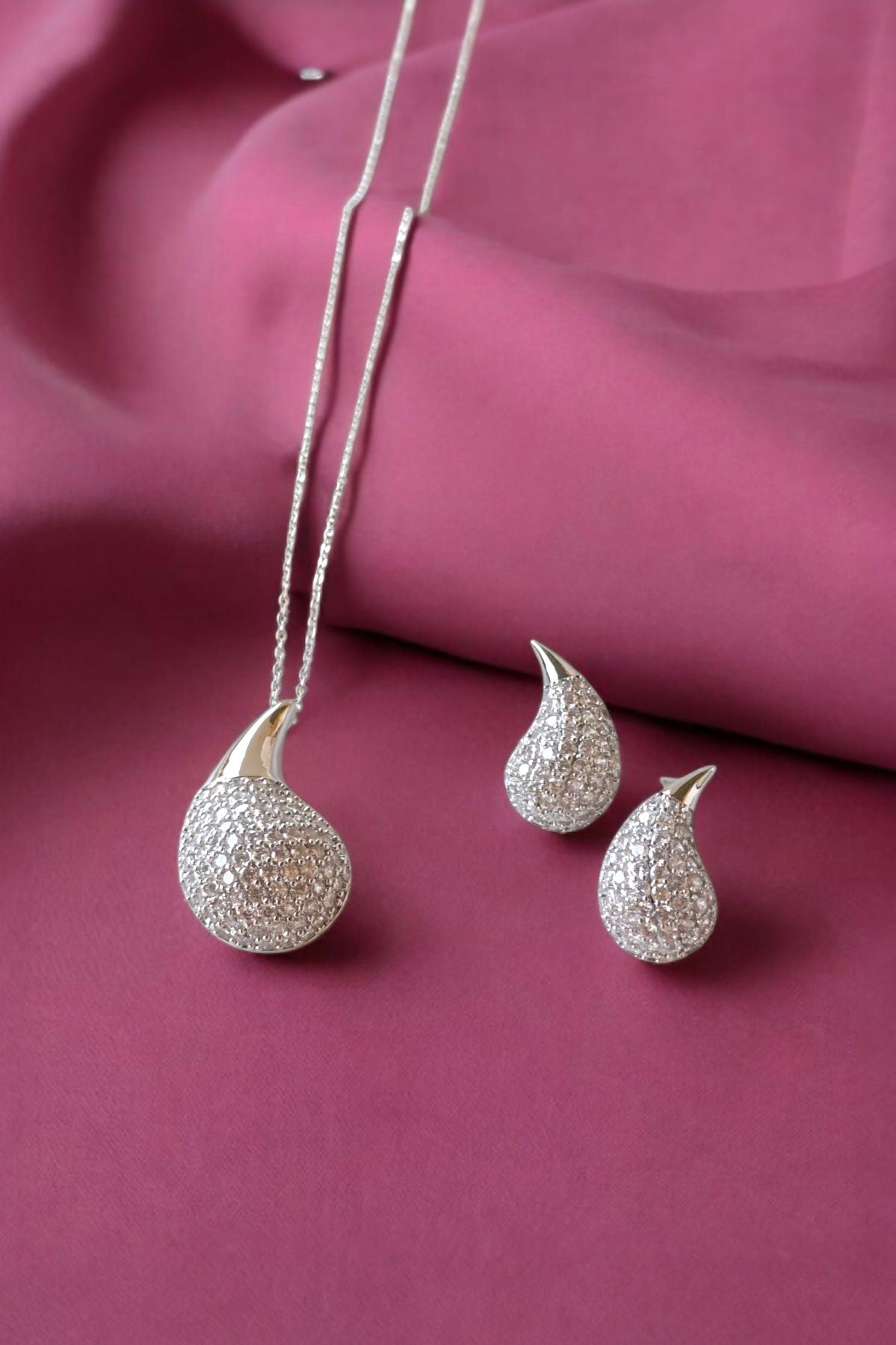 silver pendant set