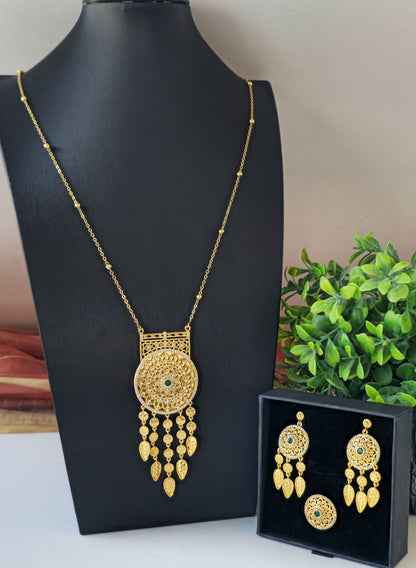 Necklace set