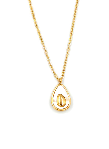 Gold chain with pendant