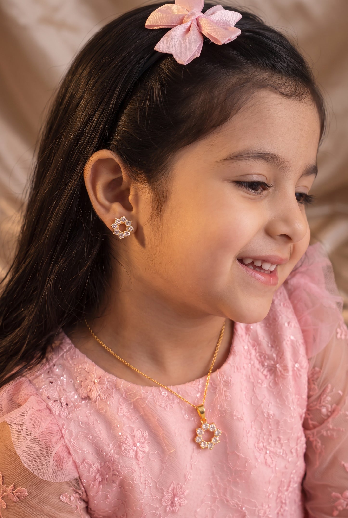 Baby Salama Pendant Set
