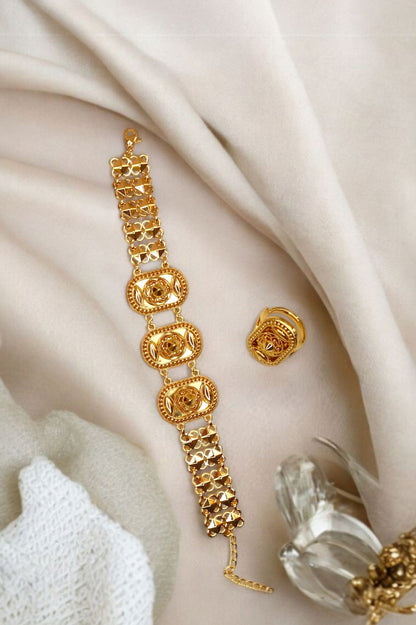 Hannah Golden bracelet