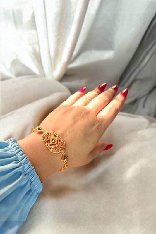 Sophie Golden Traditional Bracelet
