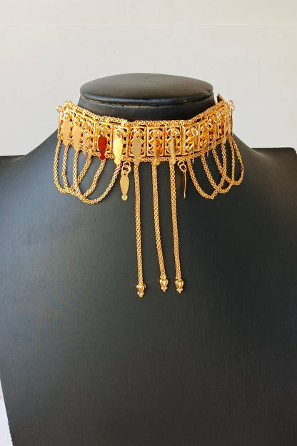 Momina murtasha choker set