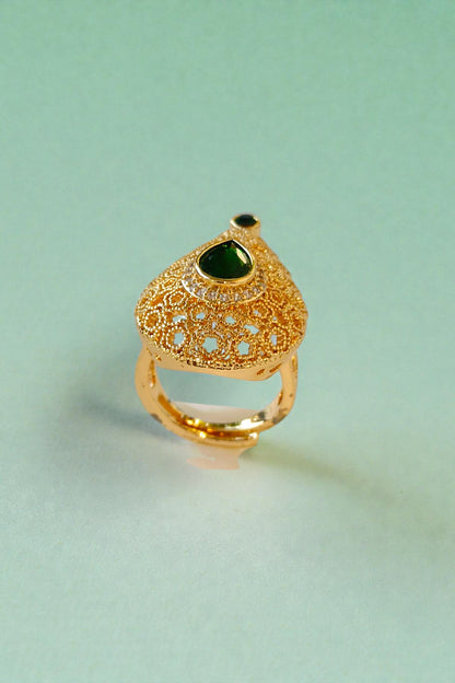 Teardrop Green Stone Filigree Statement Ring