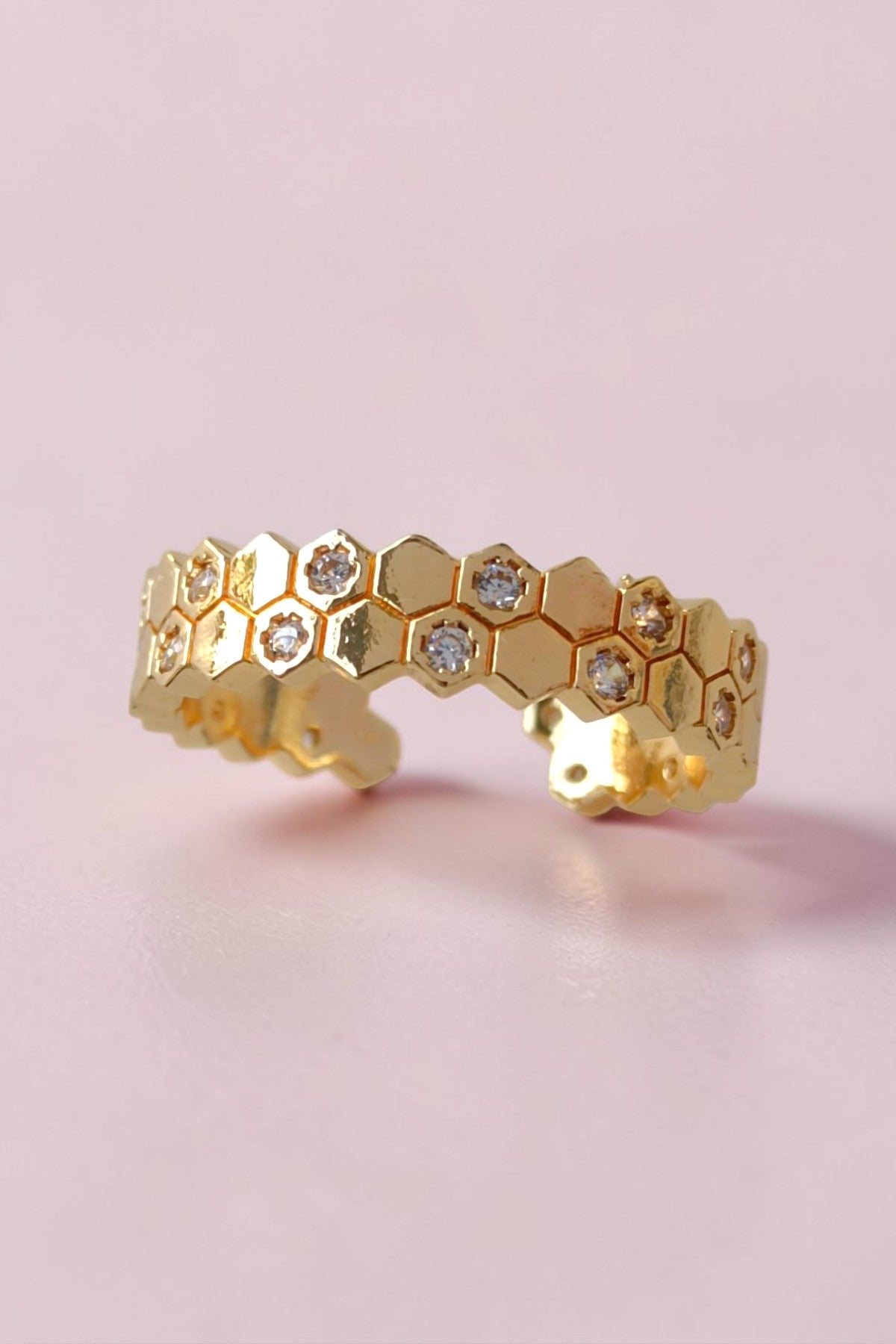 Hessa Adjustable Ring