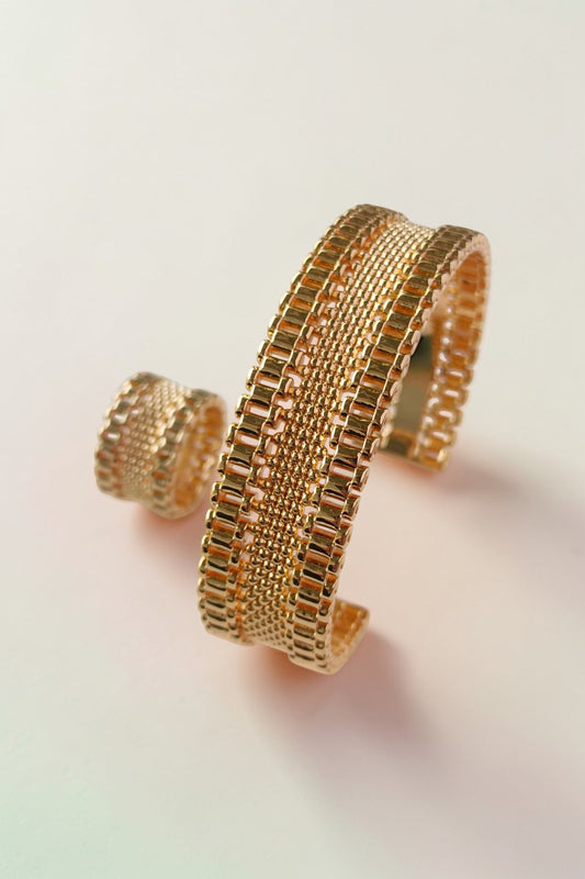 Kulsoom golden cuff and ring set
