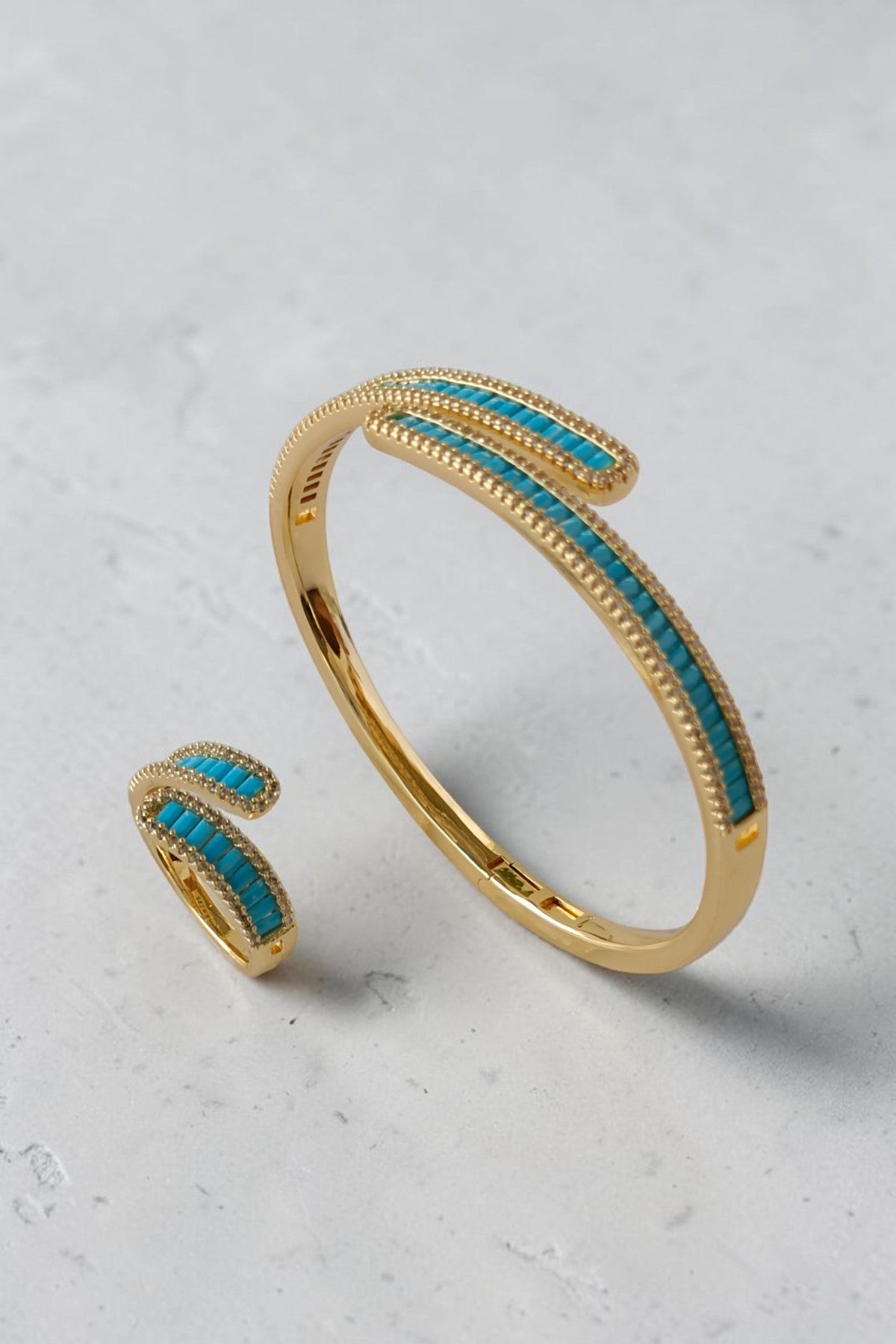 Abda Golden Cuff and Ring set