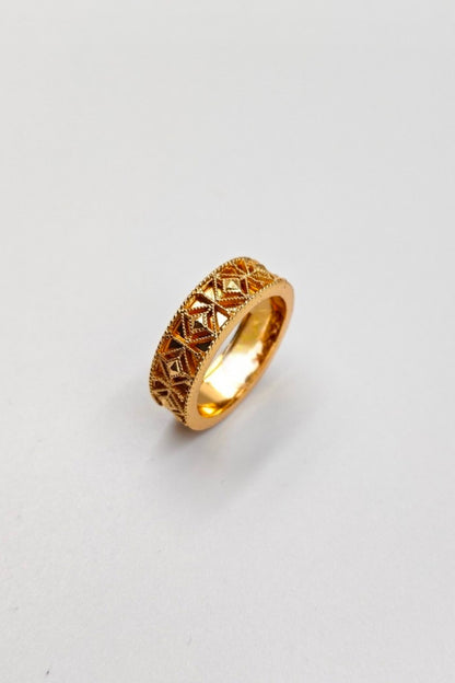 Reem golden ring for women