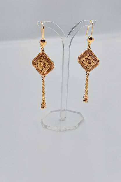 Layla Square Filigree Tassel Necklace Set