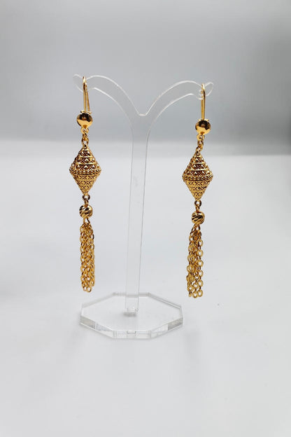 Yumna Golden Necklace Set