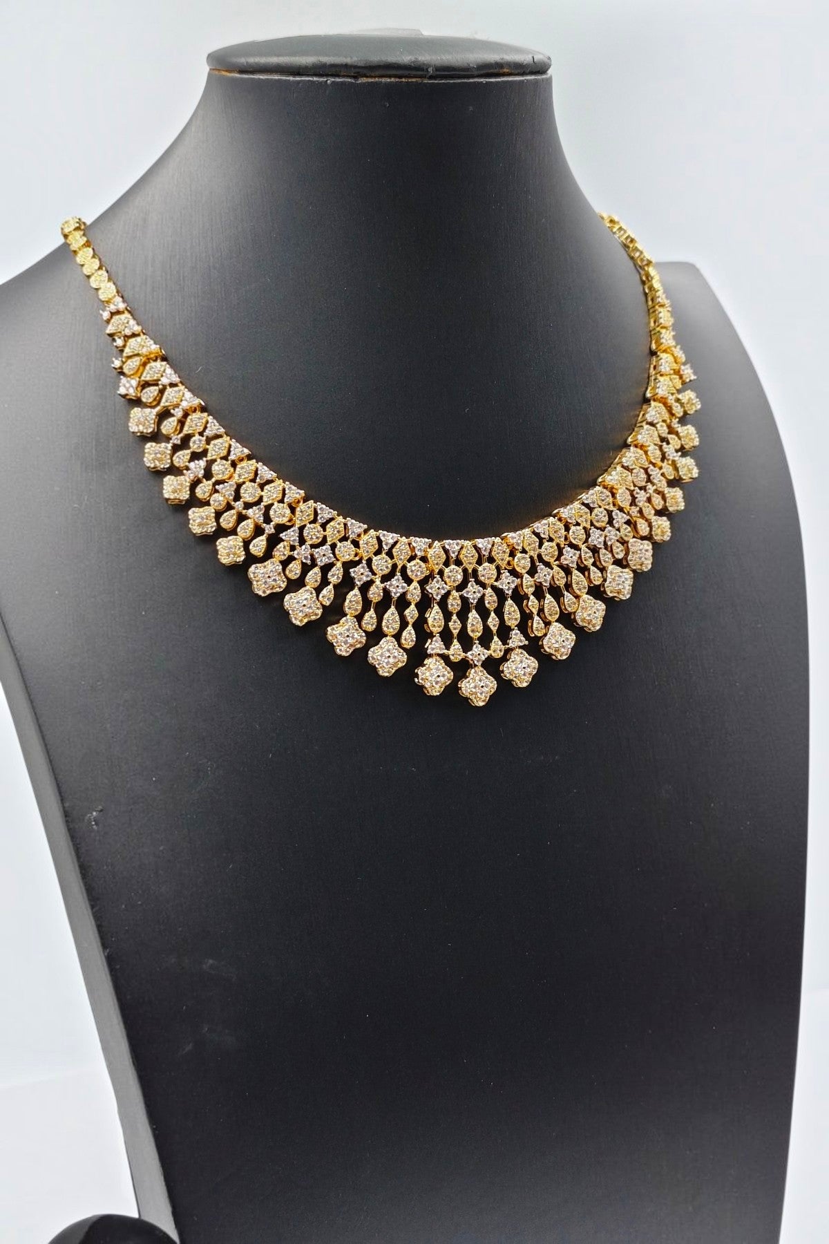 Stacy AD Necklace Set