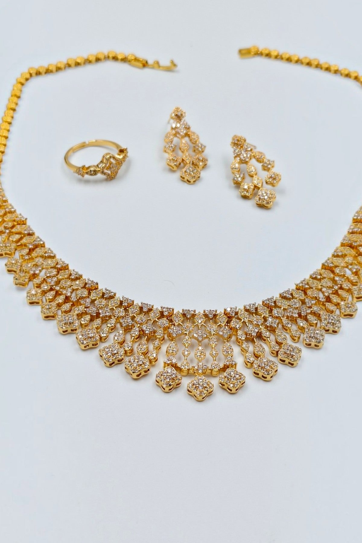 Stacy AD Necklace Set