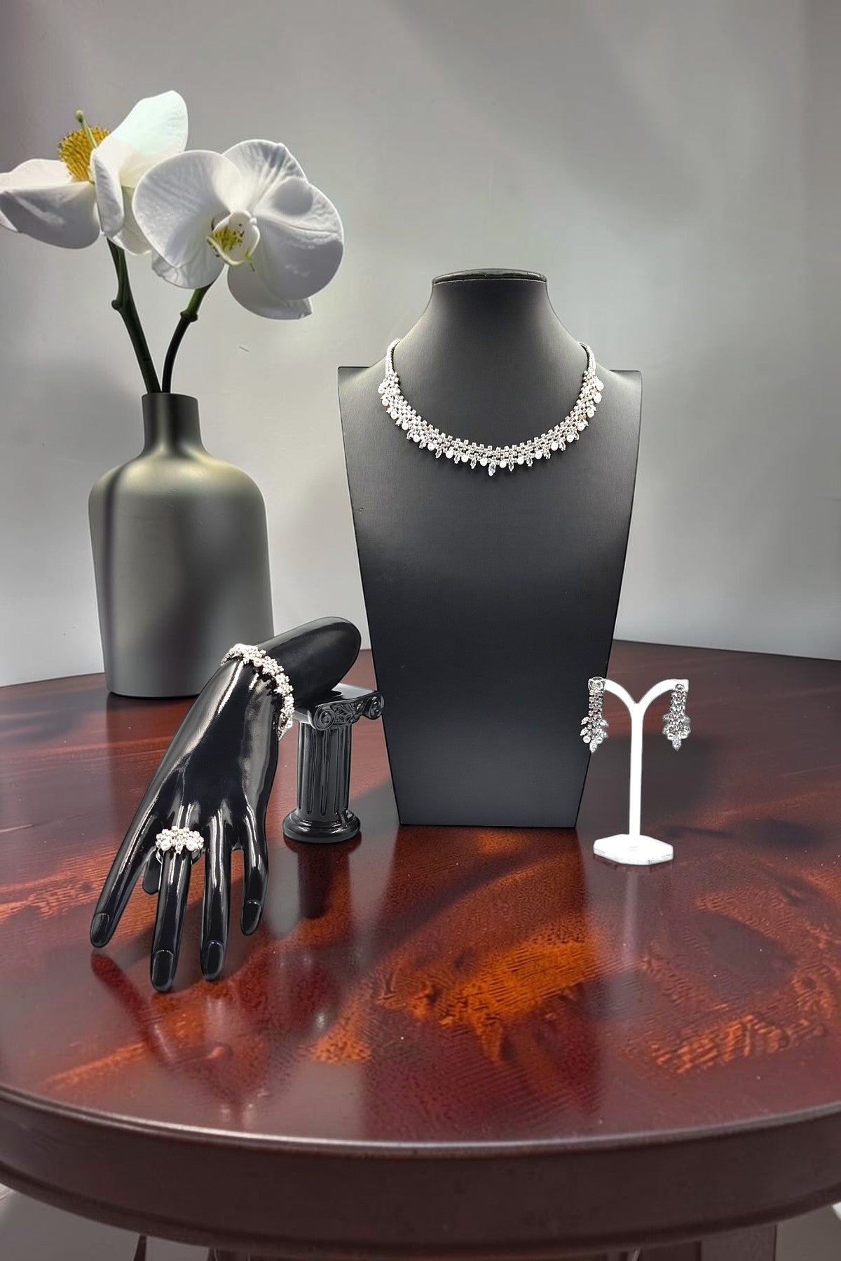 Ariana AD Necklace Set
