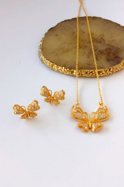 Aribah floral pendant set