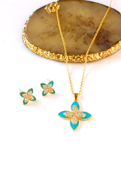 Aira floral pendant set
