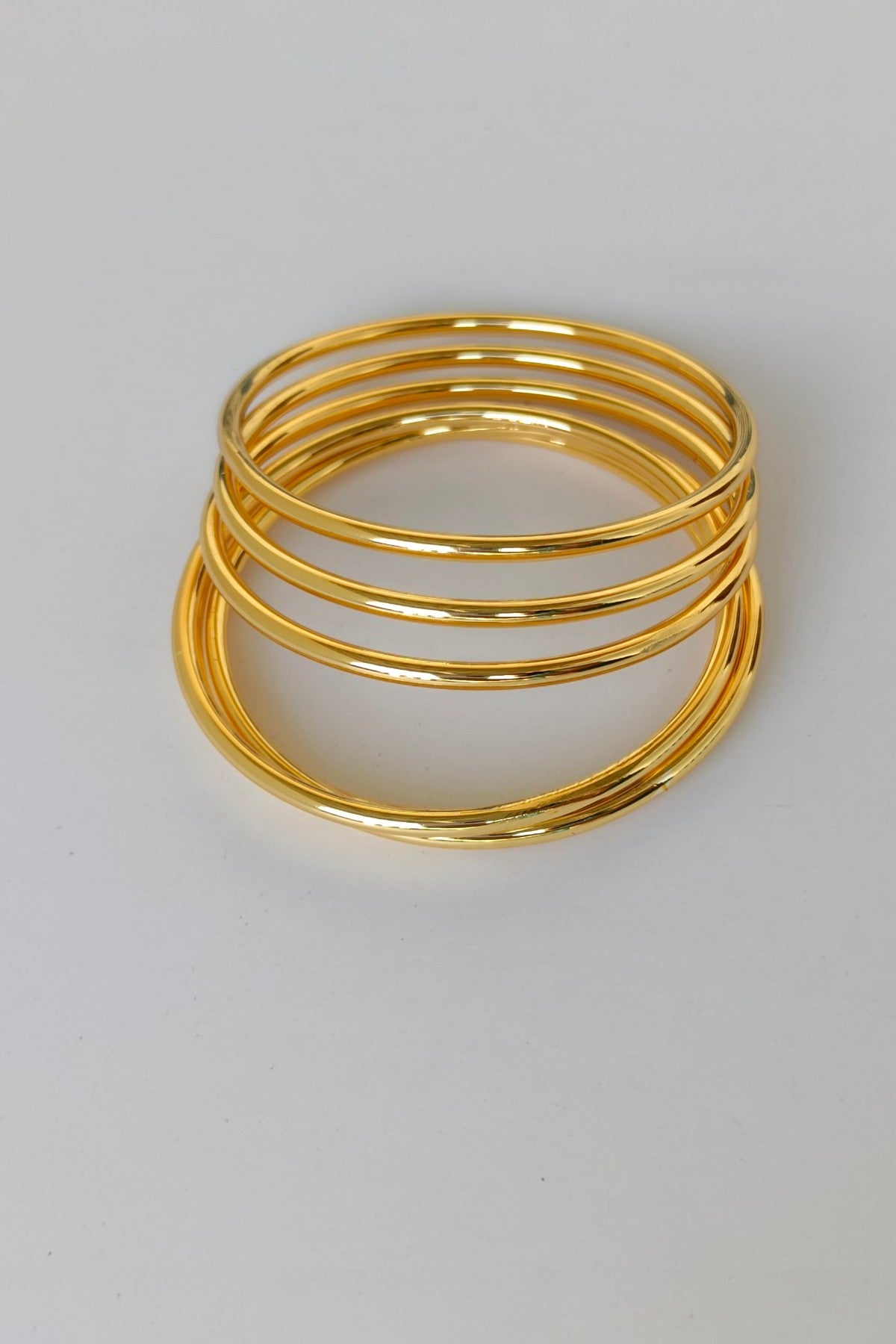 Sada Golden 6 Bangles Set