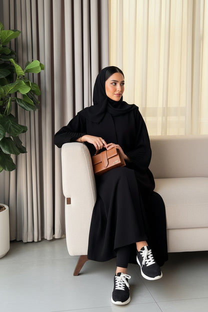 Classic Black Pleated-Sleeve Abaya