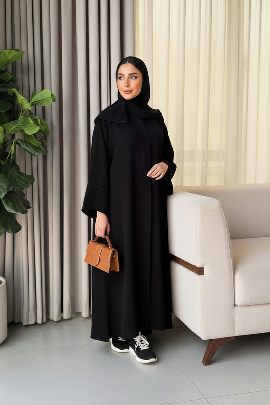 Classic Black Pleated-Sleeve Abaya