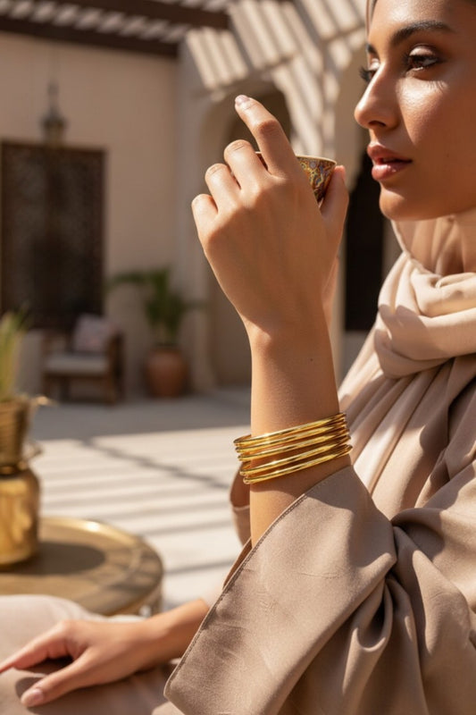 Sada Golden 6 Bangles Set